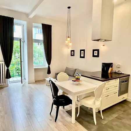 Hoza Apartment
